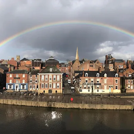 Szálloda The Lowther York